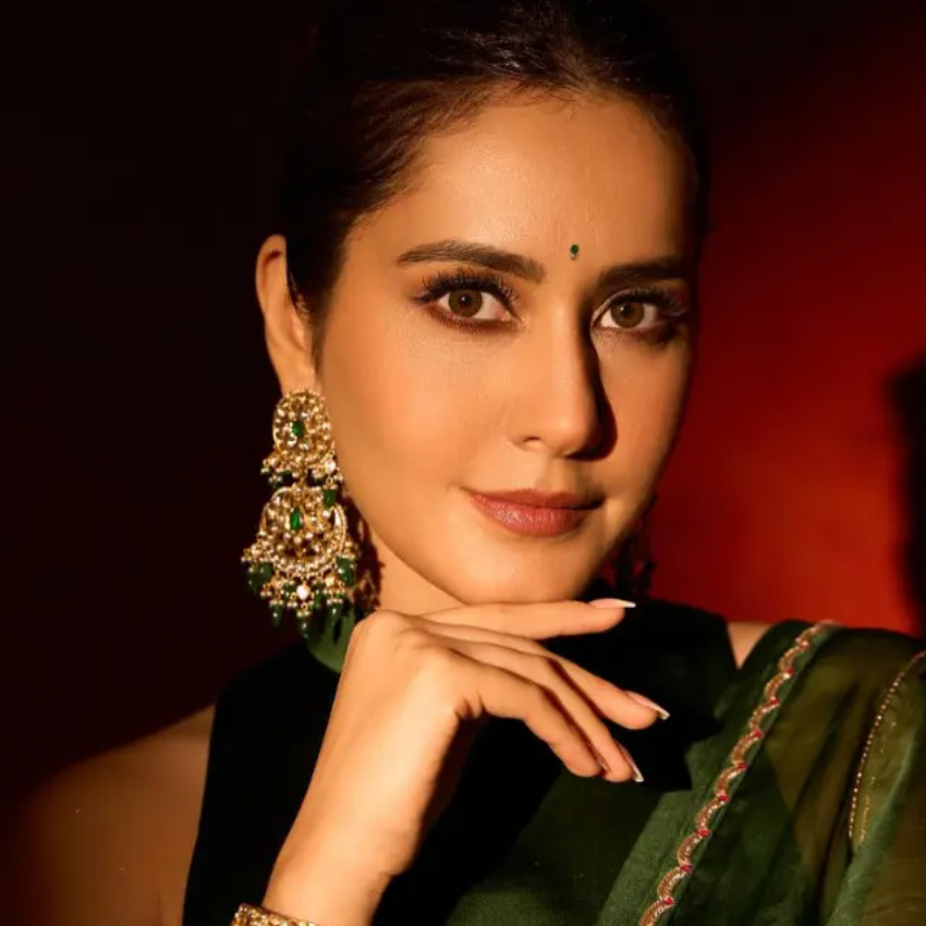 7 ethnic looks of Rashi Khanna for Diwali 2025